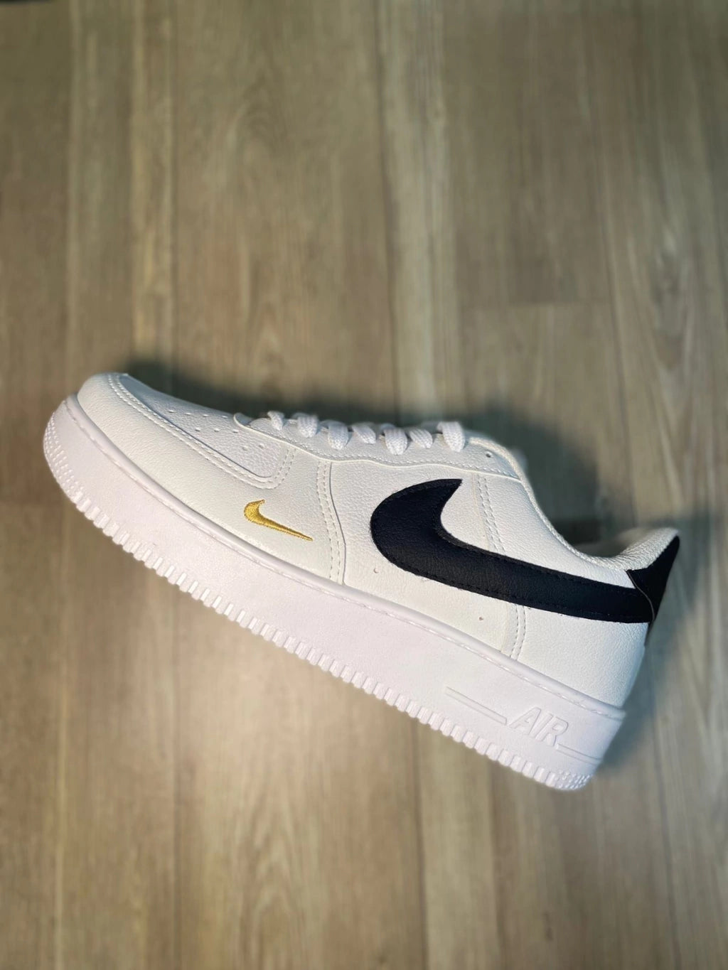 NK Air Force One “White/Gold”