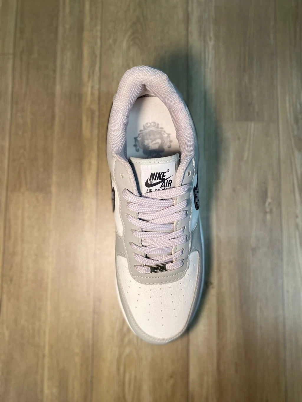 NK Air Force One “Dior”