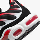 NK AIR MAX PLUS TN "BLACK UNIVERSITY RED"