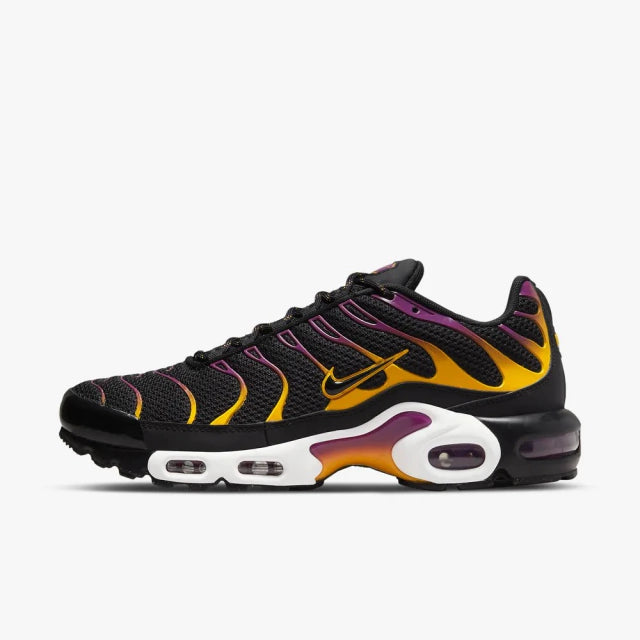 NK AIR MAX PLUS TN "HIKING BLACK"