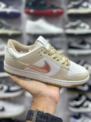 Dunk Low - Branco/Bege
