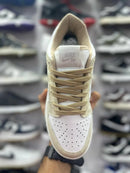 Dunk Low - Branco/Bege